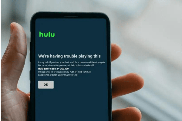 A peroson having trouble of Hulu Error Code P-DEV320 on his smarthphone